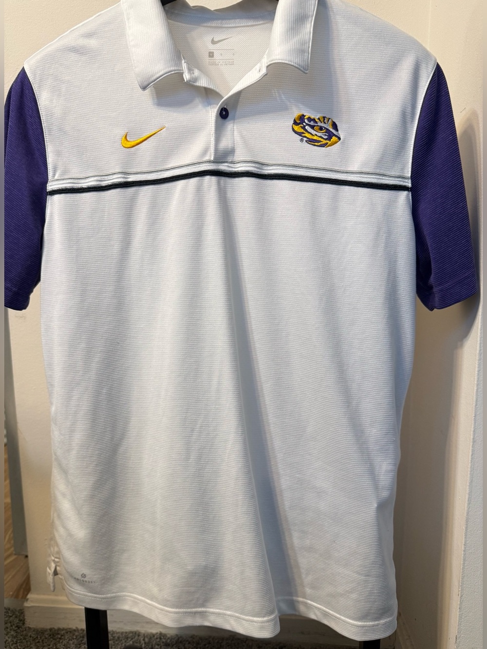 Nike Men’s White Polo with LSU Tiger Logo, purple sleeve and stripe colordry L
